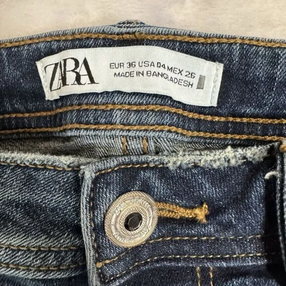 LOT Of 2 Zara‎ Jeans Size 4 Mid Rise Raw Hem Distressed Stretch Denim Bundle